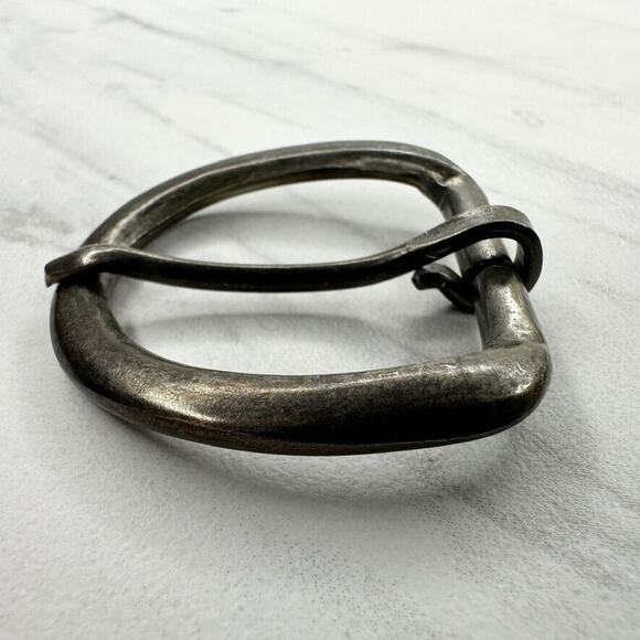 Rounded Dark Silver Tone Simple Basic Belt Buckle - Picture 5 of 7